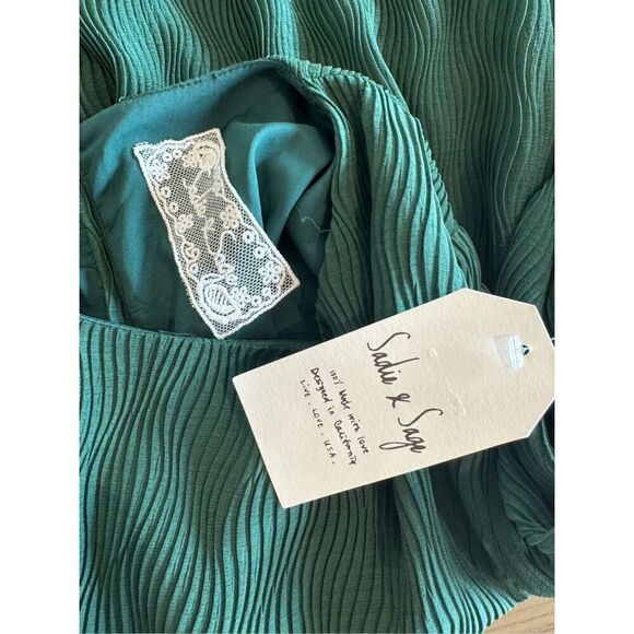 Sadie & Sage Wonderstruck Green Dress Small NWT Kelly Green Textured Mini Shift - Picture 7 of 7